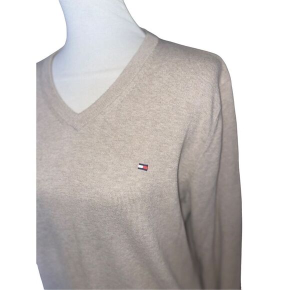 Tommy Hilfiger V-Neck Sand Colored Long Sleeve 100% Cotton Sweater Size M - Picture 9 of 11